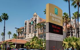 Embassy Suites by Hilton Los Angeles Downey