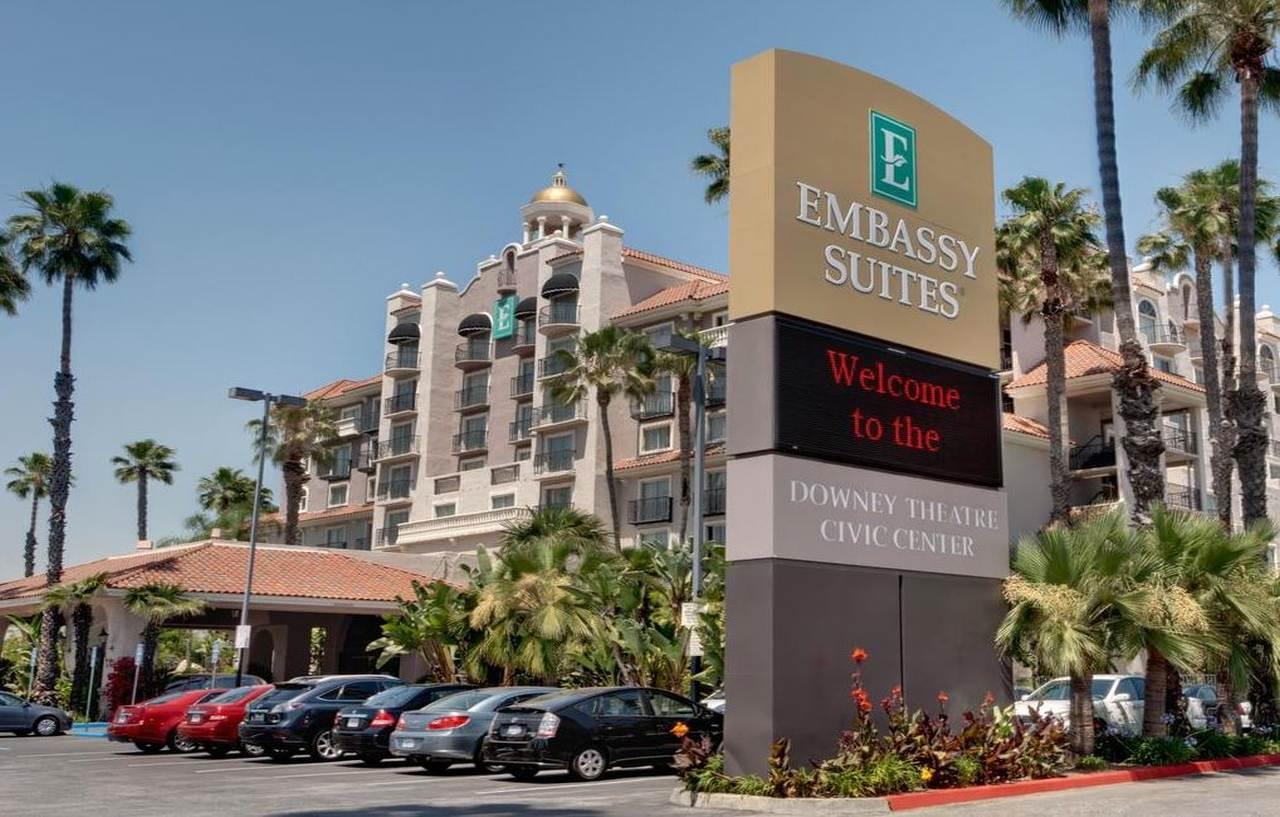 Embassy Suites By Hilton Los Angeles Downey Exterior photo